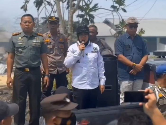 Bupati Afni Turun Tangan Redam Konflik Warga dengan PT SSL di Siak