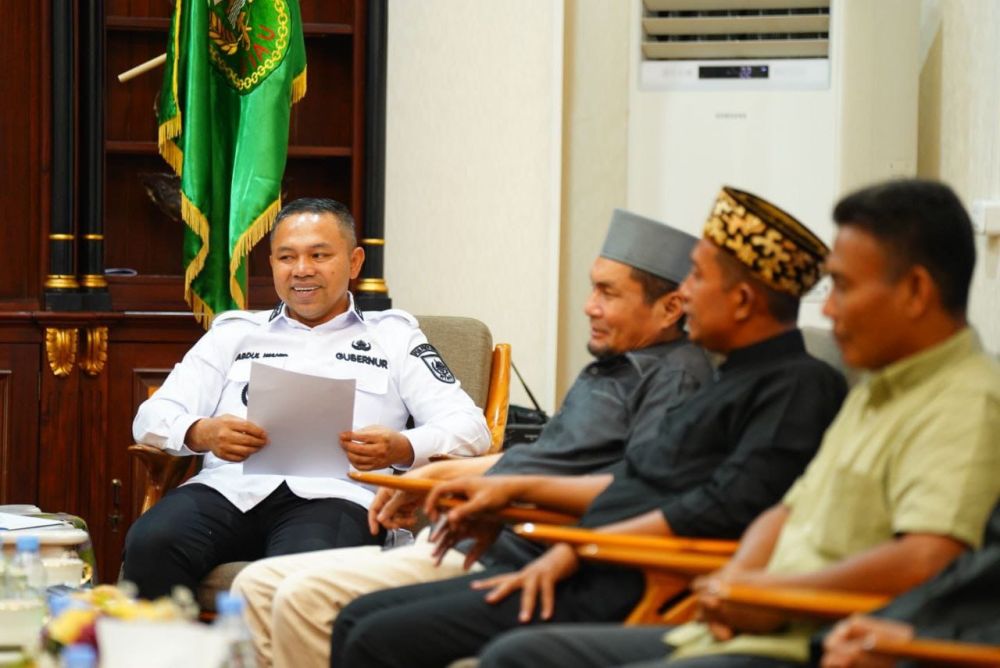 Ninik Mamak Mentulik Keluhkan Sengketa Tanah Ulayat, Gubri Minta Selesaikan dengan Musyawarah Adat