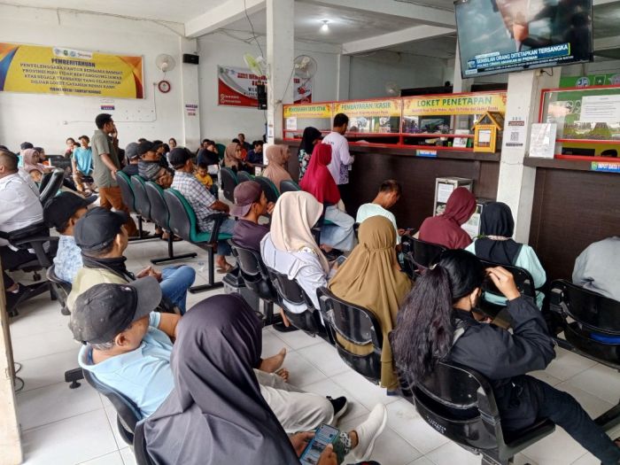 Realisasi Penerimaan PKB dan PAP di UPT Pendapatan Kubang Lampaui Target, Capai 50,71 Persen