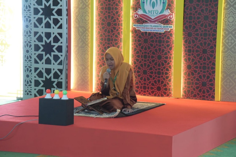 12 Peserta Tahfidz Al-Qur’an Unjuk Kemampuan di Hari Pertama MTQ Tingkat Provinsi Riau