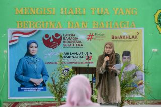 Peringatan Hari Lansia ke-29, Henny Wahid Doakan Kebahagiaan dan Keberkahan