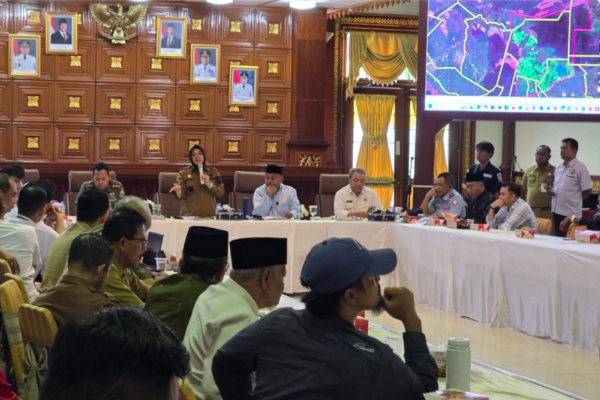 APHI Riau dan Afni Zulkifli Sepakat, Sinergi PT SSL dan Pemkab Siak Penting Demi Masyarakat