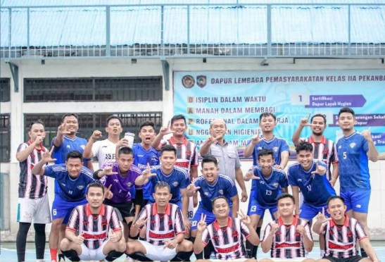 Pererat Persaudaraan Antar Petugas Pemasyarakatan, Lapas Narkotika Rumbai Tanding Futsal Lawan Lapas Pekanbaru 