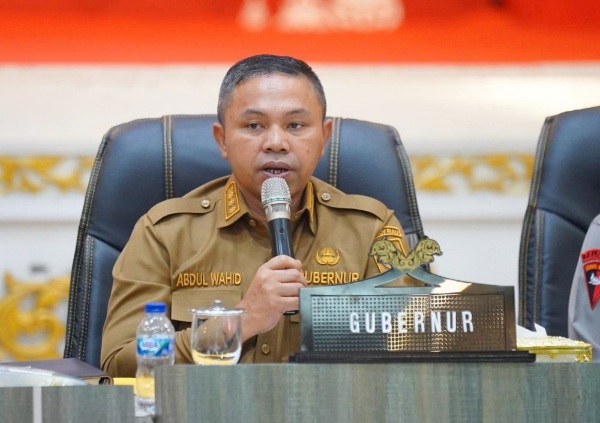 Gubernur Wahid Resmikan Rumah Layak Huni di Sungai Geniot Dumai