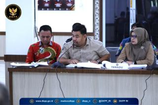 Putusan DKPP Soal Pelanggaran Etik Bawaslu Kuansing Dinilai Janggal; Kalau Dilaporkan Lagi Berhenti Itu!