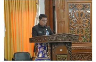 Lewat Pj Sekda, Pemkab Kuansing Sampaikan Jawaban Ranperda APBD Tahun 2024