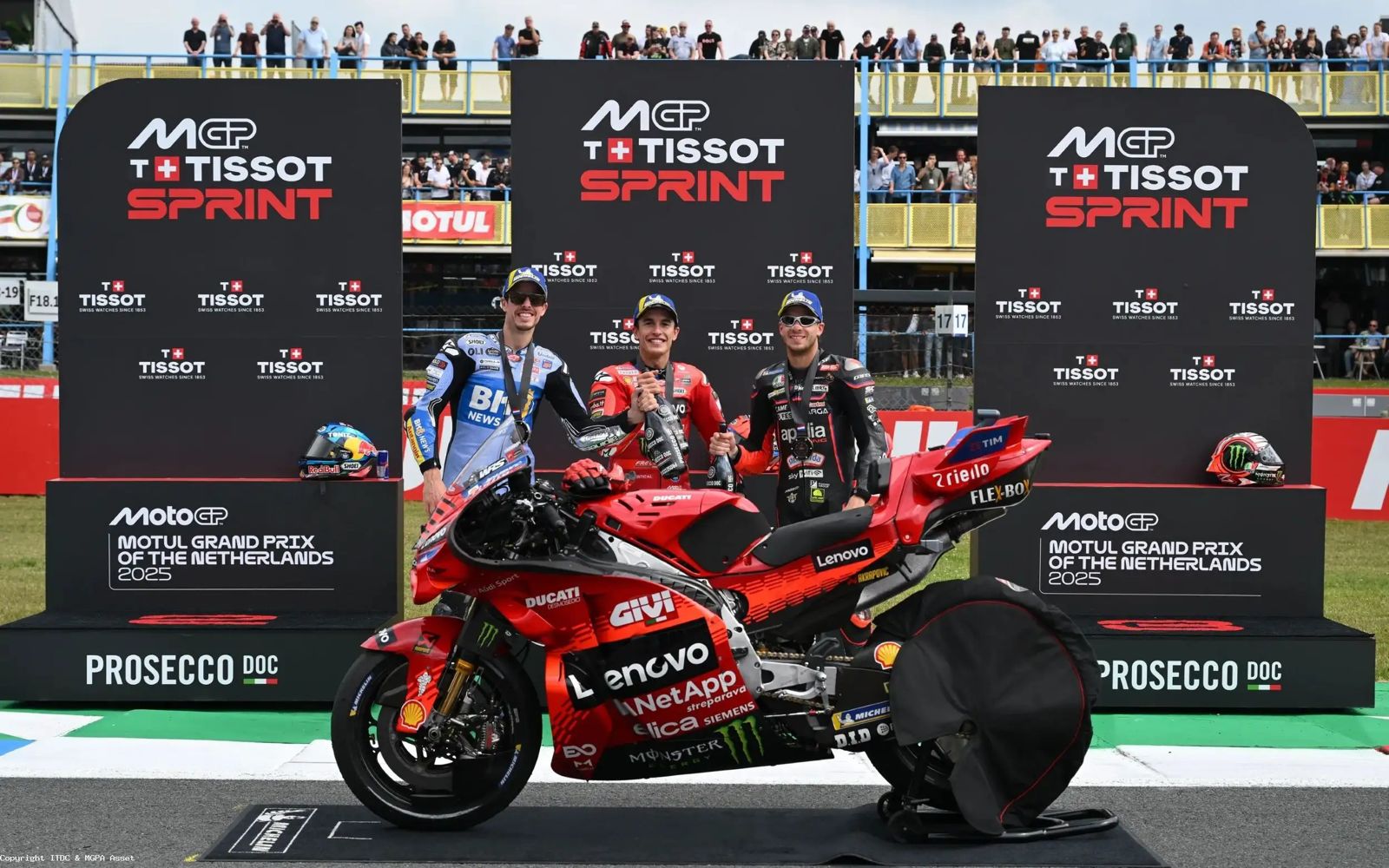 13 Lap Sprint Race di Sirkuit Assen belanda Disapu Bersih The Baby Alien