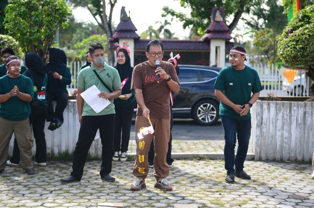 Diskominfotik Riau Semarakkan HUT ke-68 Riau dan HUT ke-80 RI dengan Semangat Kebersamaan