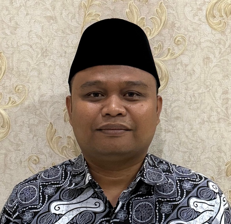 Assoc Prof Dr Rosyidi Hamzah Terpilih Jadi Dekan Fakultas Hukum UIR
