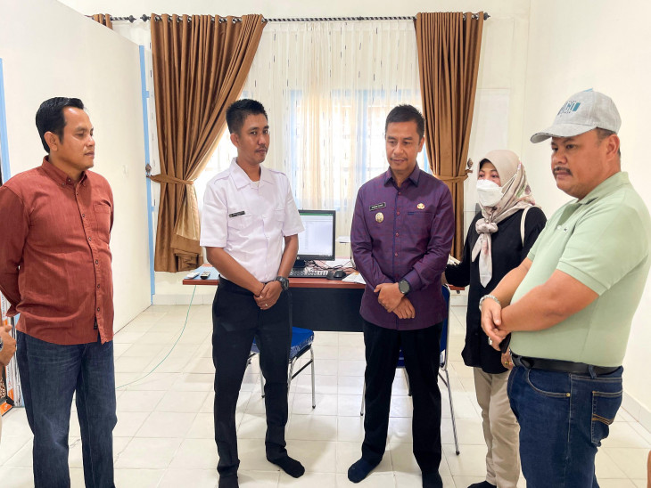 Bupati Kampar Tinjau Kesiapan Satuan Pelayanan Pemenuhan Gizi (SPPG) Desa Tanjung Berulak