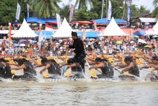 Malam Ini Penutupan Festival Pacu Jalur 2025, BMKG Ingatkan Potensi Hujan di Riau