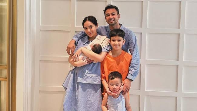 Cerita Raffi Ahmad Pertama Kali Temukan Lily hingga Diadopsi
