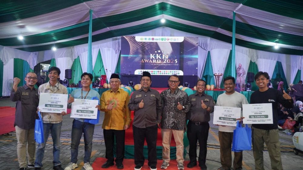 1.260 Mahasiswa UMRI Tuntaskan KKN MAs 2025 di 114 Desa se-Provinsi Riau