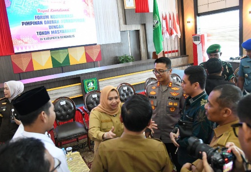 Bahas Persoalan RoRo, Bupati Kasmarni: Bukan hanya Kewenangan Daerah, tapi juga Pusat