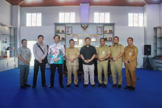 Bupati Rohil Exit Meeting Bersama BPK Perwakilan Riau