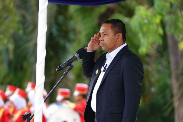 Gubri Abdul Wahid Pimpin Upacara Hari Kesaktian Pancasila di SMA Tuah Kemuning Inhil