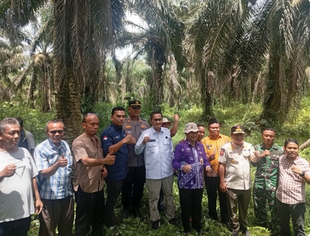 Pemkab Rohil dan Rohul Tinjau Batas Daerah di Sei Meranti, Berikan Kepastian Hukum bagi Warga