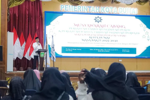 Wali Kota Dumai Dorong PERTI dan PERWATI Perkuat Dakwah dan Pendidikan Islam
