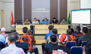 Pemkab Meranti dan PLN Sepakat: Listrik Normal Kembali dalam 10 Hari