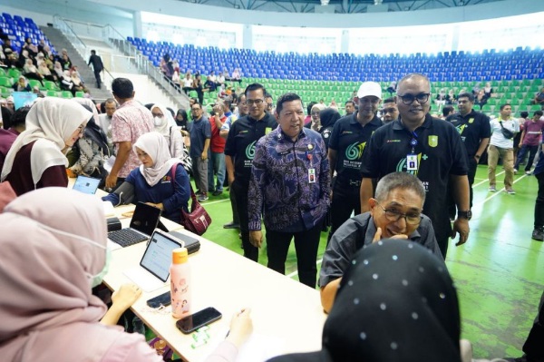 Peringati HKN ke-61, Pemprov Riau Gelar Cek Kesehatan Gratis Serentak di Seluruh Daerah 