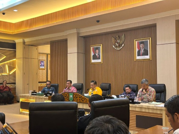 Plt Gubri SF Hariyanto Tegaskan Pelayanan Publik di Riau Tetap Berjalan