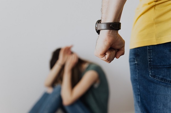 Korban KDRT Telepon 110 Minta Polisi Antar ke Rumah Orang Tua di Tenayan Raya