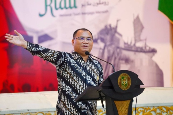 Bagi Siswa SLB, Rektor Unilak: "Insyaallah Kami Beri Kuliah Gratis!"