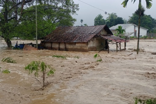 Solidaritas Sumatera: Pemko Pekanbaru Segera Kirim Relawan dan Bantuan Untuk Korban Banjir