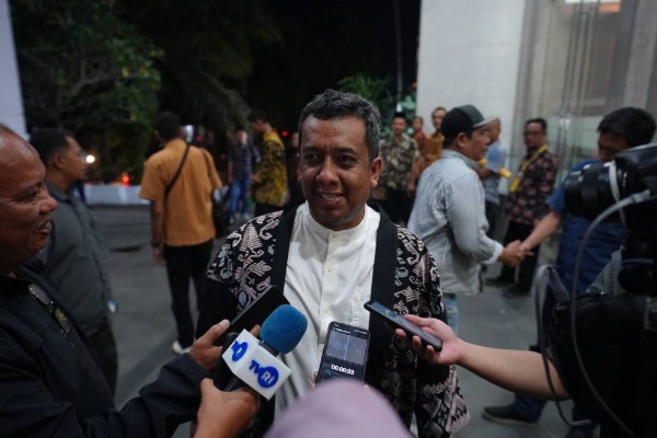 Transparansi Penerimaan Riau Job Fair 2025, Kadisnakertrans Roni Rakhmat: Kita Kawal Sampai Terima Kerja
