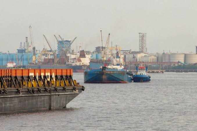 Ekspor Riau Januari–Oktober 2025 Naik 18,98 Persen, Impor Turun 14,18 Persen