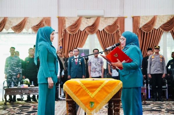 Adrias Hariyanto Lantik Indah Septiani sebagai Ketua TP PKK Rohil: Tugas yang Diemban Tidak Ringan