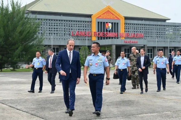 Duta Besar Prancis Tinjau Kesiapan Fasilitas Pesawat Tempur Rafale di Lanud Rsn