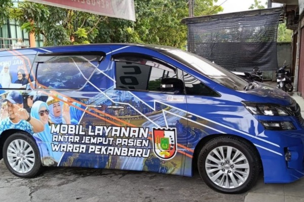 Alphard Bekas Wali Kota Pekanbaru Jadi Mobil Antar-Jemput Pasien Gratis