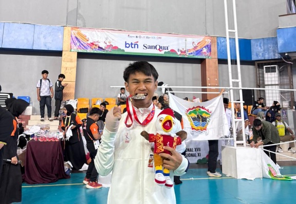 Siswa SMA IT Fadhilah Pekanbaru Raih Medali Perak Pencak Silat Pada POPNAS XVII di Jakarta
