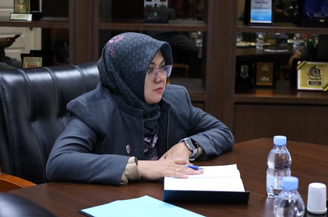 Bupati Siak Perintahkan Satpol PP Tindak Tegas Pembuang Sampah Sembarangan