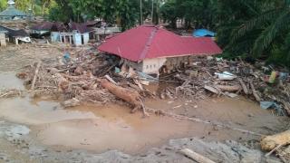 Update Banjir Sumatra: Korban Jiwa Capai 969 Orang, Pengungsi Hampir 1 Juta