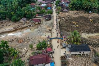 Korban Banjir dan Longsor di Sumatera Tembus 1.030 Orang, 206 Masih Hilang