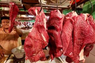Jelang Tahun Baru, Harga Daging Sapi di Pasar Sail Pekanbaru Bertahan di Rp140 Ribu