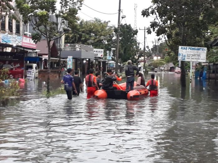 Box Culvert Dibuka, Aliran Air di Titik Rawan Banjir Pekanbaru Kembali Normal
