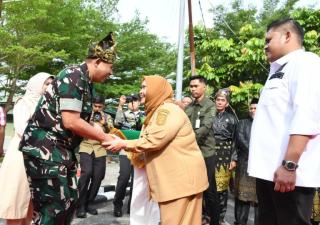Bupati Kasmarni Sambut Kunjungan Kerja Danrem 031/Wira Bima di Bengkalis