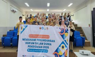 Politeknik Kampar Gelar Seminar “Guru Aman, Sekolah Nyaman”