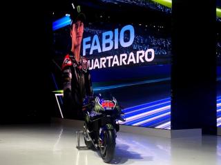 Usung Konfigurasi Mesin V4, Yamaha Luncurkan Tim Monster Energy MotoGP 2026 di Jakarta