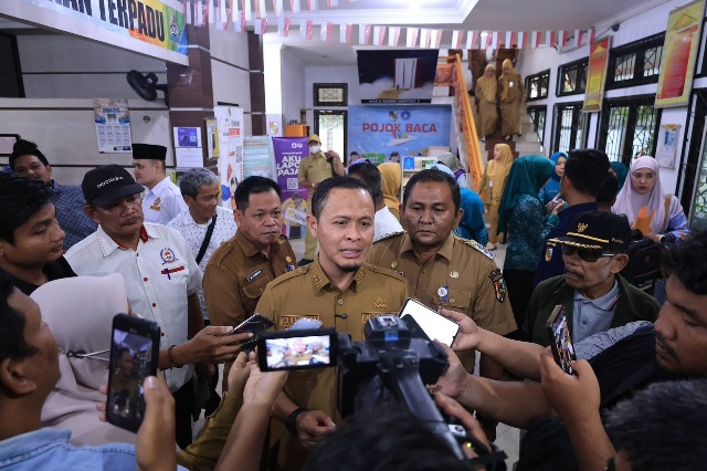 Wako Pekanbaru Tegaskan Bakal Tanamkan Kecintaan Olahraga ke Masyarakat
