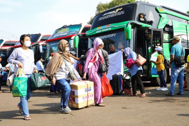 Kemenhub Prediksi 143,91 Juta Orang Mudik saat Lebaran 2026