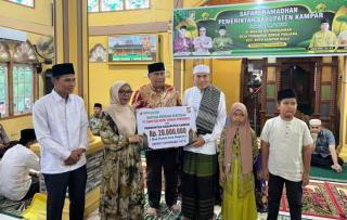 Wabup Misharti Pimpin Safari Ramadhan Perdana Tim II Pemkab Kampar di Kobuo Panjang