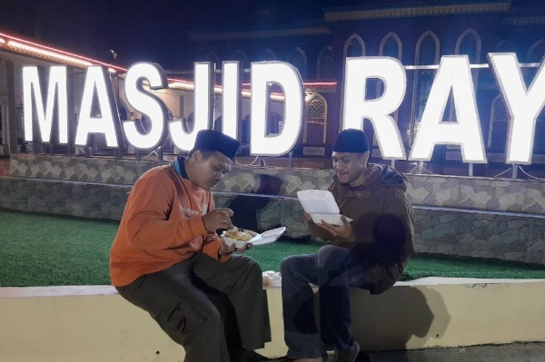Masjid Raya Senapelan Pekanbaru Hadirkan I