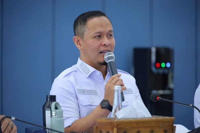 Pemko Pekanbaru Dorong Kabel Bawah Tanah, Provider Diberi Keleluasaan Tata Jaringan Kota