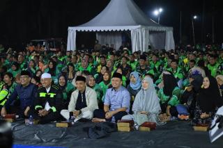 Wako Pekanbaru Sapa Driver dengan Salam Satu Aspal