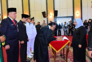 271 Pejabat Dilantik, Bupati Kasmarni Tekankan Jabatan Sebagai Amanah, Bukan Status