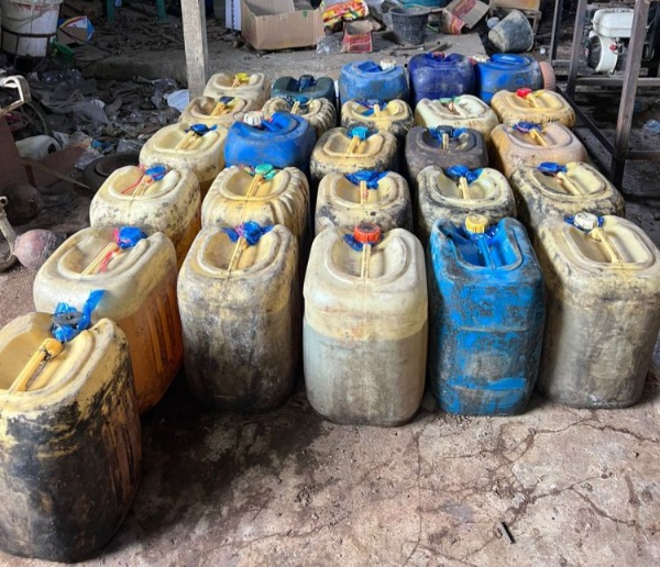Modus Tangki Modifikasi, Pria Paruh Baya di Kuansing Timbun 1.200 Liter Solar Subsidi
